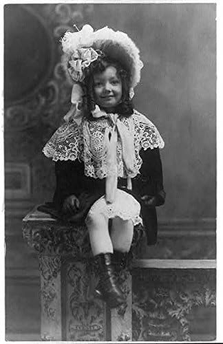 צילום היסטורי: מרגרט פארקר, וושינגטון הבירה, 1910, מצנפת סרטים, מעיל קטיפה